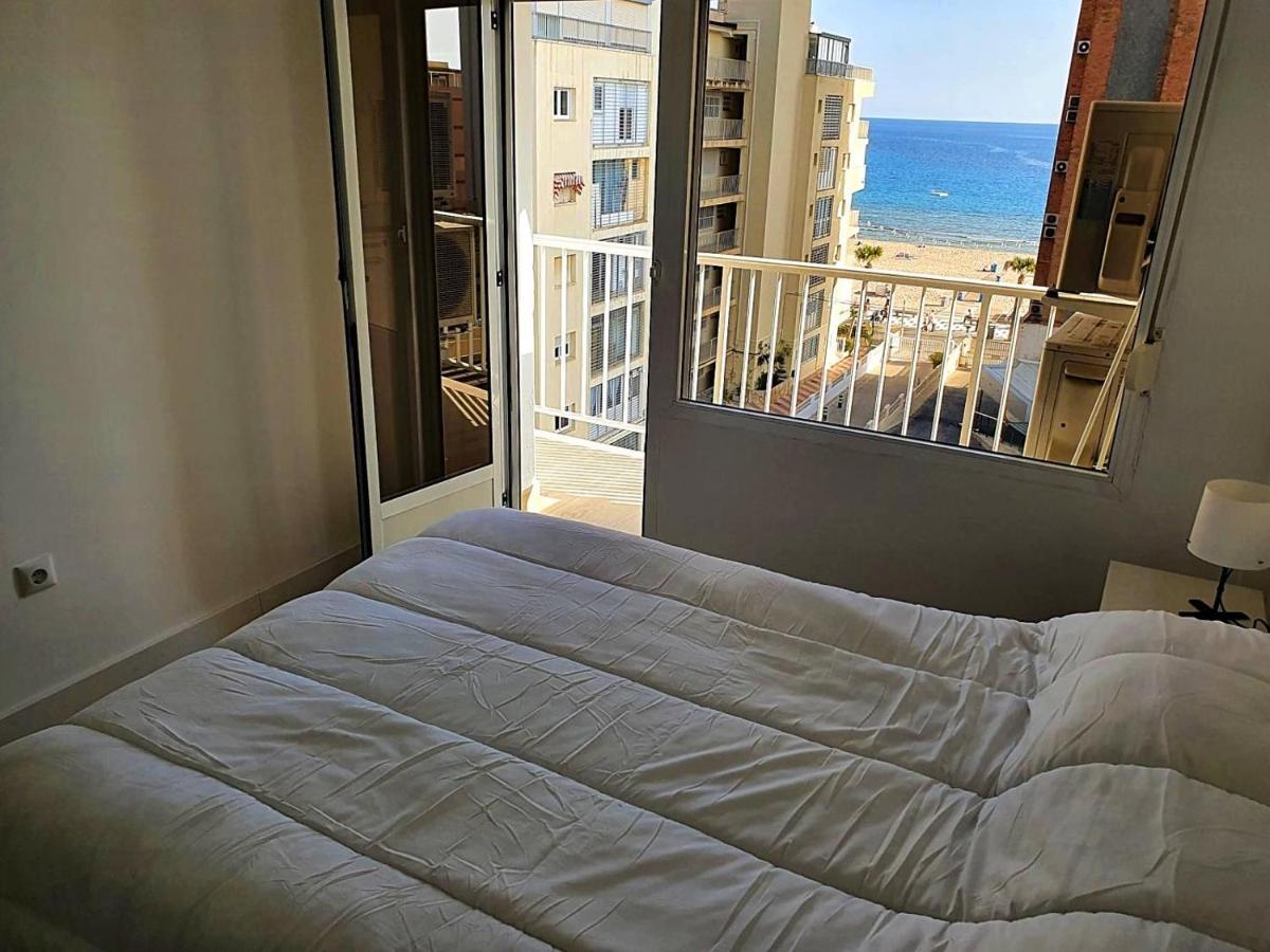 First Line Apartment With 3 Bedrooms And Seaviews Бенидорм Экстерьер фото
