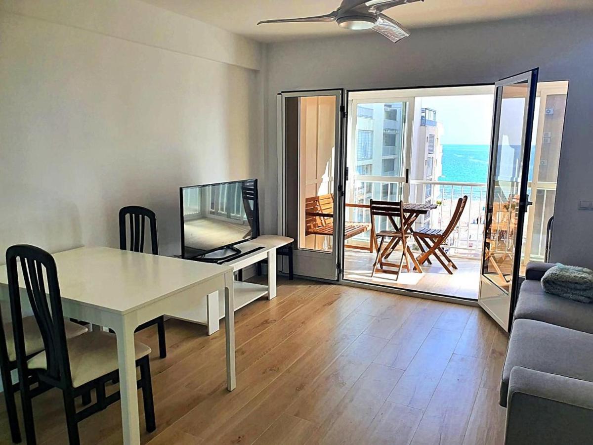 First Line Apartment With 3 Bedrooms And Seaviews Бенидорм Экстерьер фото